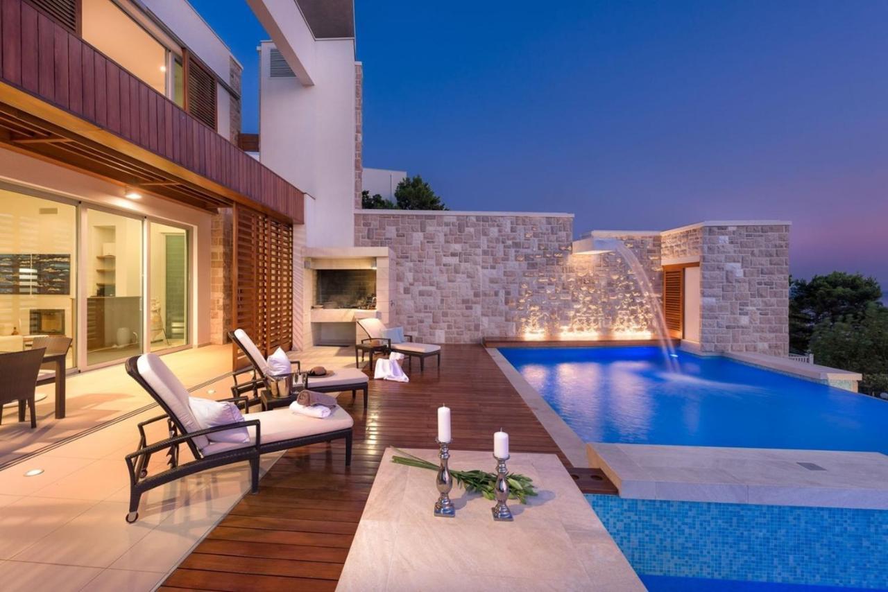 Luxury Seafront Villa Brela Pride With Private Heated Pool At The Beach In Brela - Baska Voda Exteriör bild