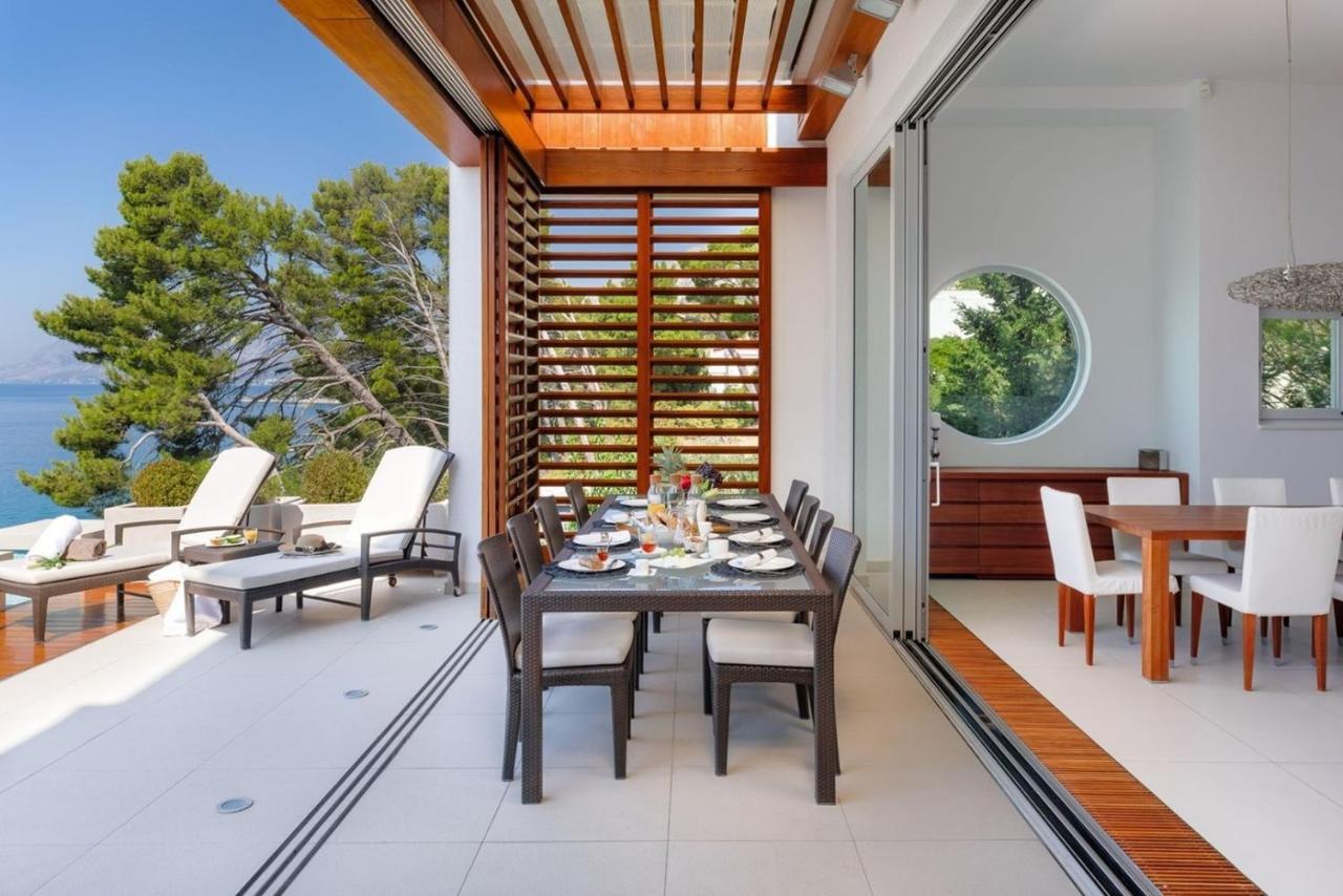 Luxury Seafront Villa Brela Pride With Private Heated Pool At The Beach In Brela - Baska Voda Exteriör bild