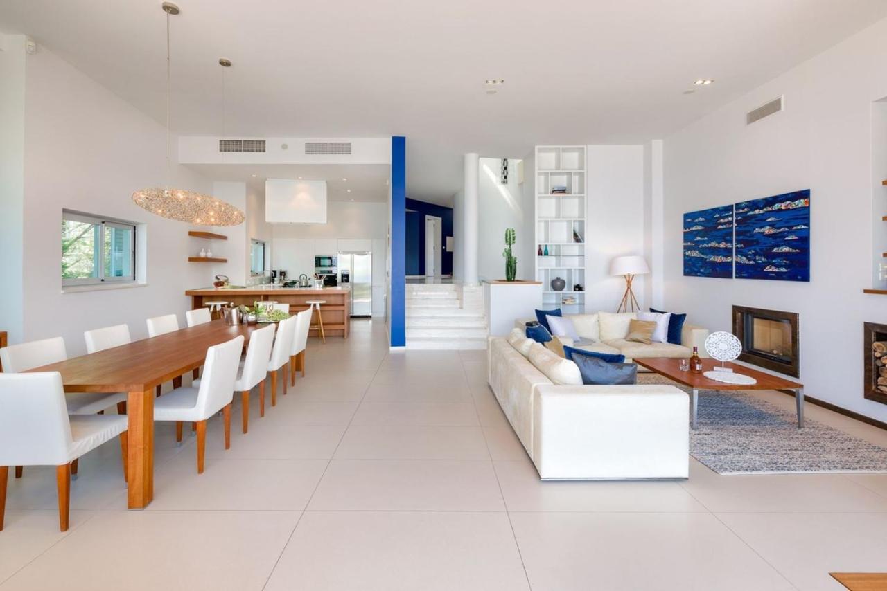 Luxury Seafront Villa Brela Pride With Private Heated Pool At The Beach In Brela - Baska Voda Exteriör bild