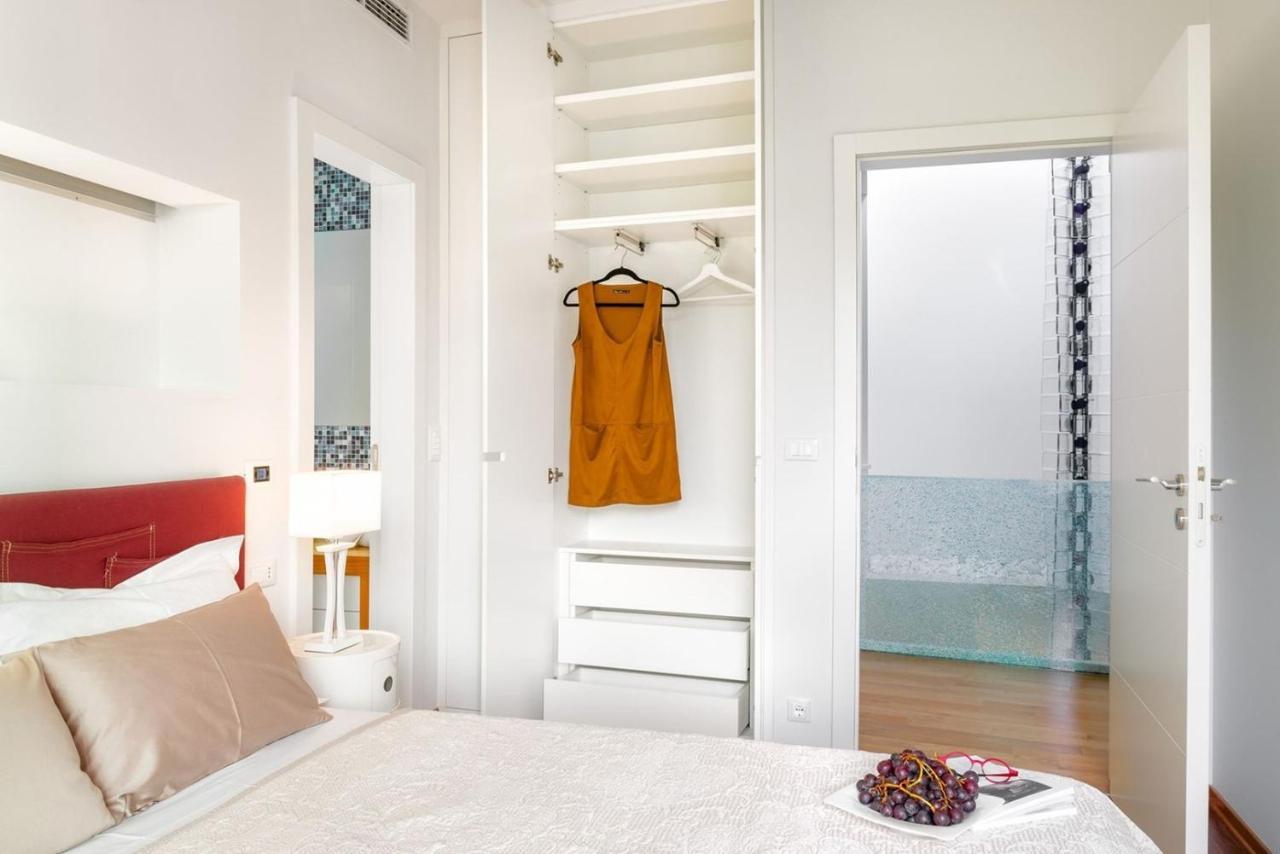 Luxury Seafront Villa Brela Pride With Private Heated Pool At The Beach In Brela - Baska Voda Exteriör bild