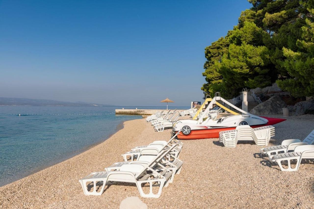 Luxury Seafront Villa Brela Pride With Private Heated Pool At The Beach In Brela - Baska Voda Exteriör bild
